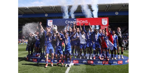 Leicester City i Southampton ponownie awansują do Premier League